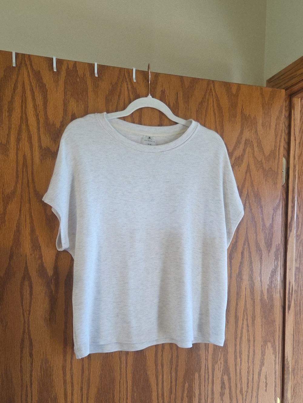 Danskin Light Gray Short-Sleeve Crewneck Top